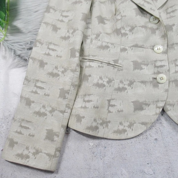 ARMANI COLLEZIONI Textured Jacquard Button Front Blazer Eggshell & Taupe Size 10 - Picture 8 of 11